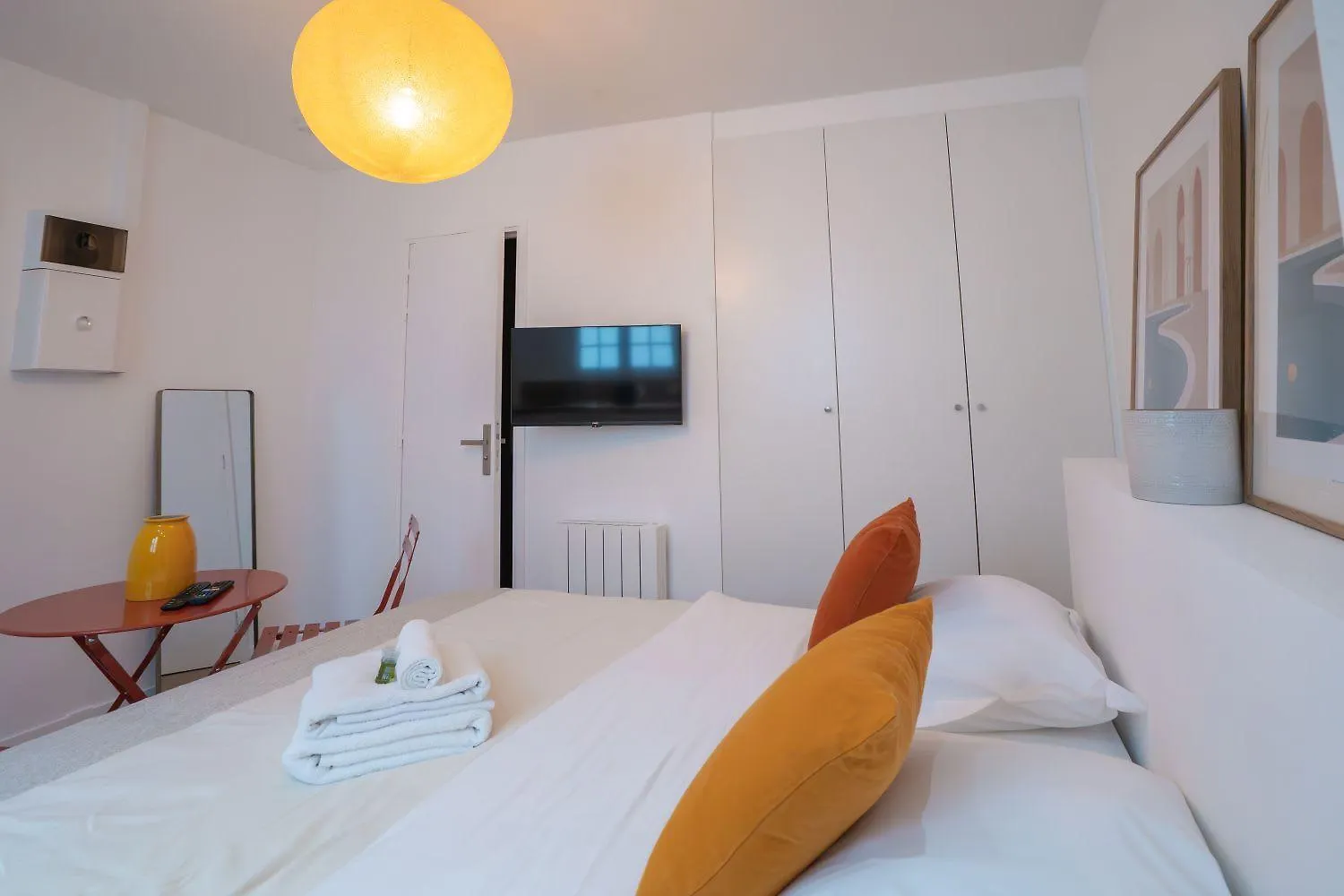 Studio Neuf Metro Etienne Marcel Paris 3 - 2P - Flat-Guest France