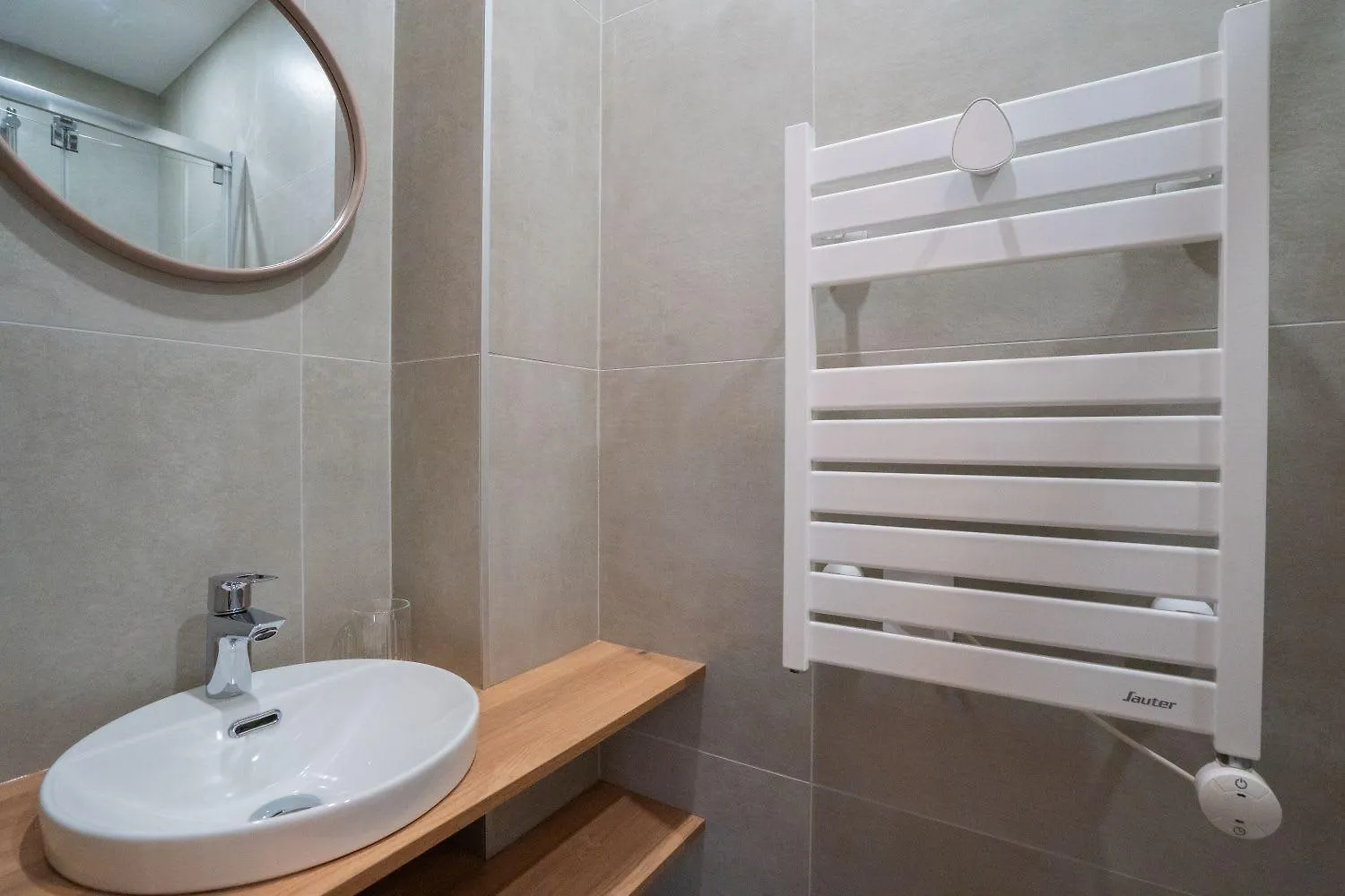 Apartment Studio Neuf Metro Etienne Marcel Paris 3 - 2P - Flat-Guest France